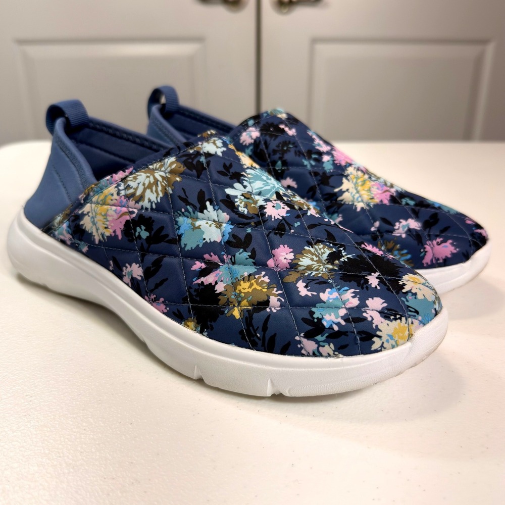 Vera Bradley VB Cloud Slip On Sneakers Quilted Floral Blue Pink Women's Size 8